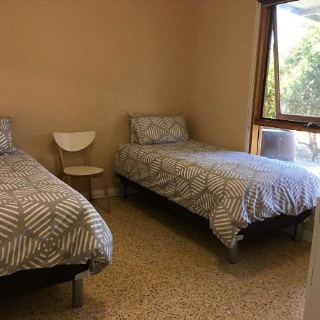 Swan Valley Sisters Henley Brook Luaran gambar